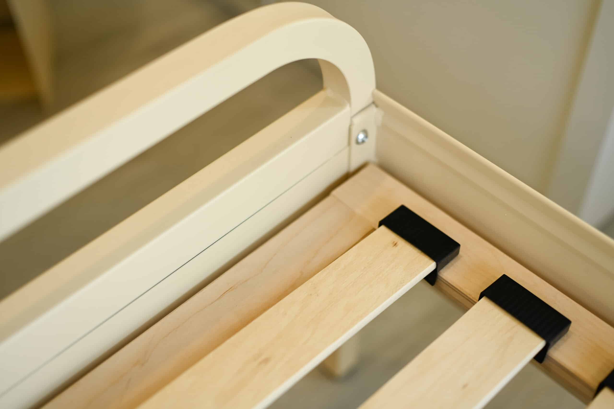 Łóżko pojedyncze Triora | Jasna kość słoniowa